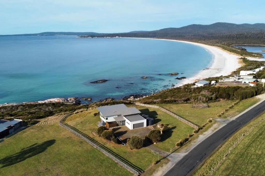 Tranquility Bay Of Fires